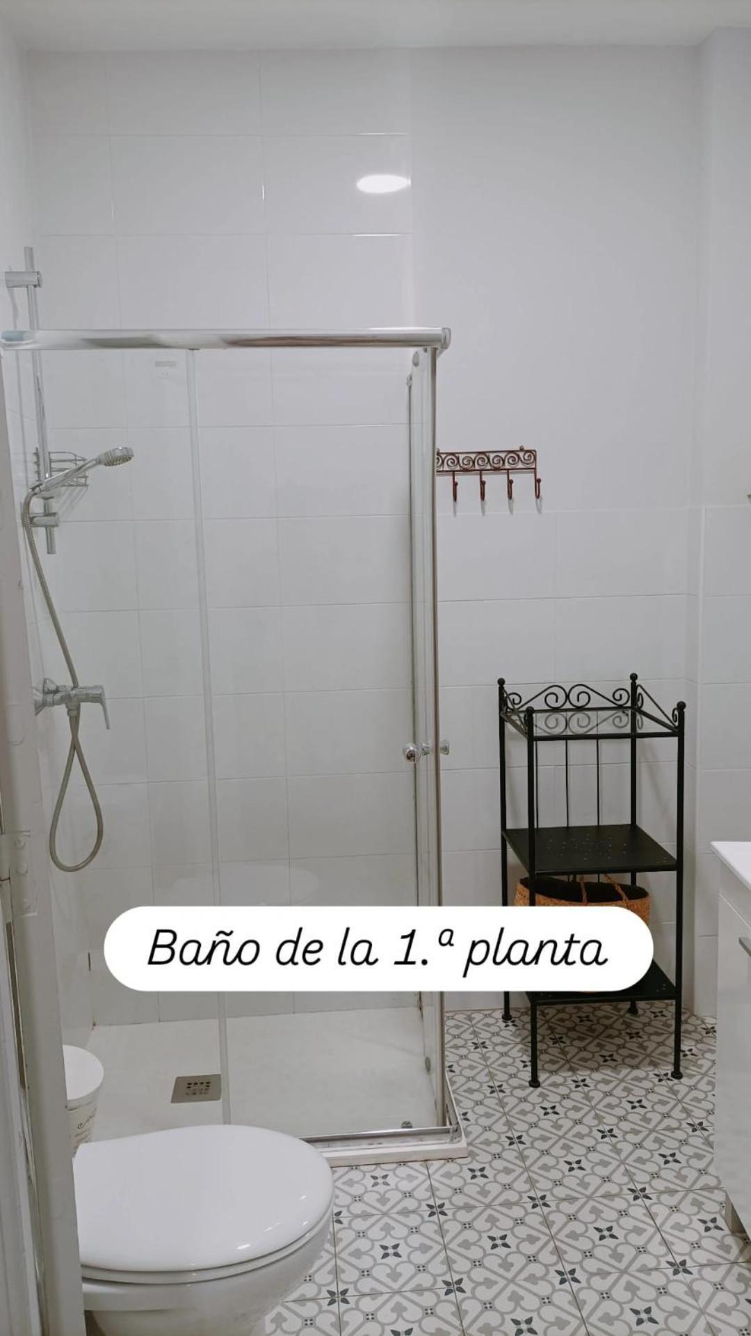 Apartamentos En La Plaza Dona Elvira, 7 Севилья Экстерьер фото