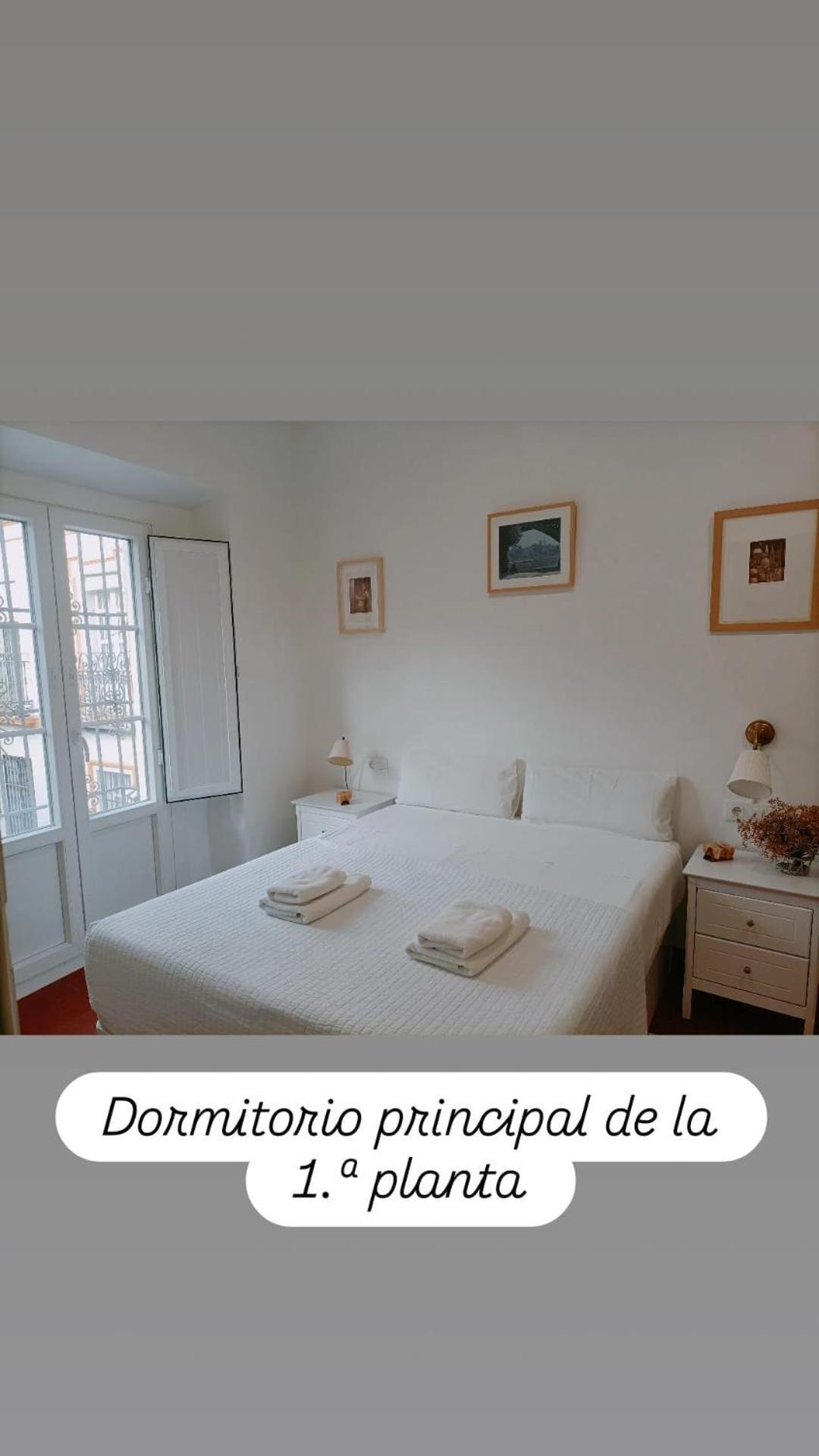 Apartamentos En La Plaza Dona Elvira, 7 Севилья Экстерьер фото